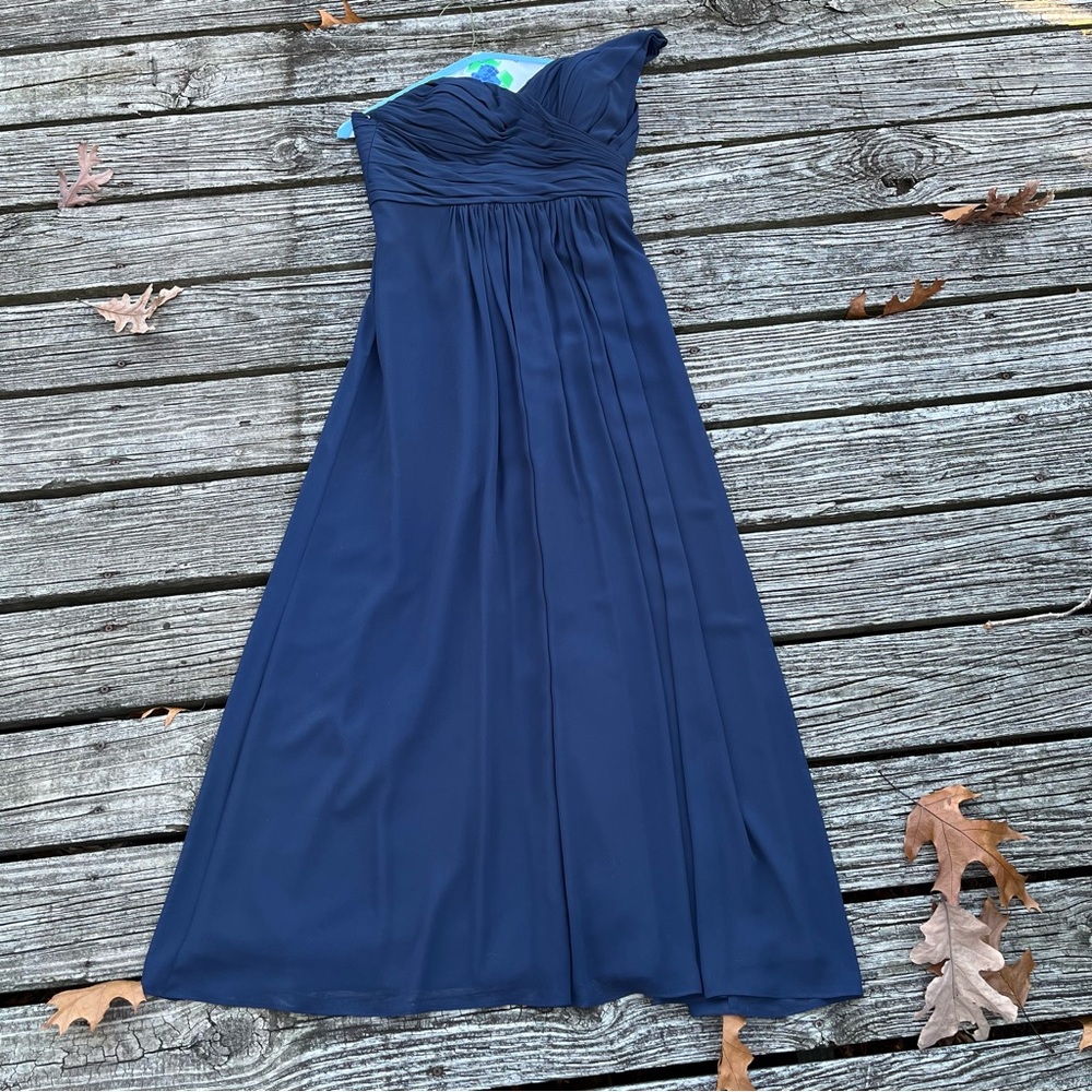 BILL LEVKOFF | One Shoulder Navy Bridesmaid’s Gown - Picture 4 of 9